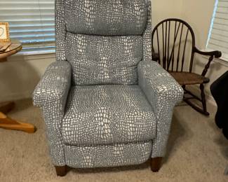 Motorized recliner.