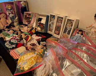 Antique miniature dolls