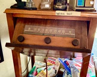 CORONADO VINTAGE RADIO TABLE.