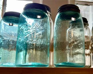 ANTIQUE TURQUOISE MASON JARS.