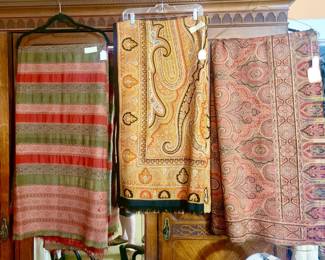 C1840S ANTIQUE SCOTTISH, ENGLISH PAISLEY SCARVES AND WRAPS.