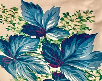 vintage kitchen linens.