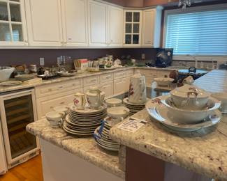 Johann Haviland Bavaria 56 Piece China Set