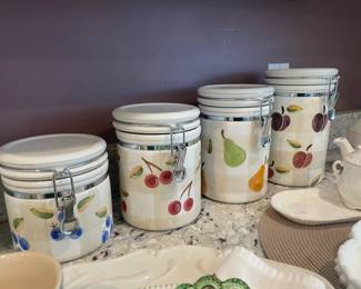 Fruit Canister