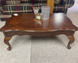 Wood Inlay Coffee Table 