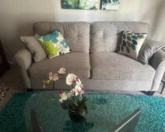 #4 - $400 - Lazy Boy sofa 80Wx37Hx36D