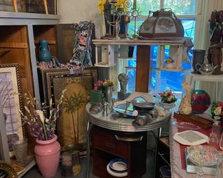 Vintage Table & Leaded Lamp