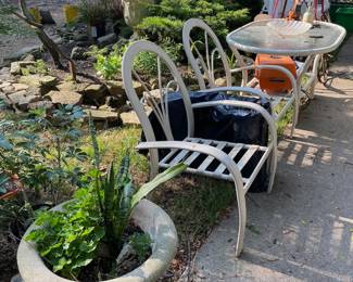 Chairs & Planter