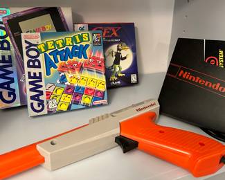 Vintage gaming , Nintendo, X Box , games 