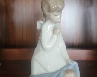 Lladro Cozy Slumber Mother and Child $150.00