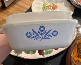 Vintage Corning Pyrex Cornflower Microwave Dish 