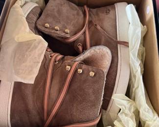 Suede Ugg Boots 
