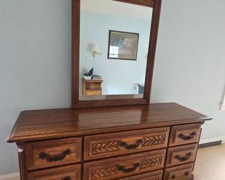 Sumter Dresser