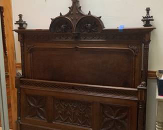 Gorgeous Headboard with amazing details