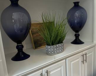 Xxl violet blue vessels 