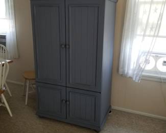 TV armoire