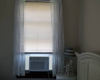 Window air conditioner; lace seashell curtains