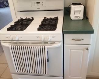 Kenmore gas range