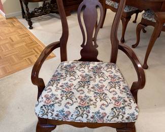 Lexington captain’s chair and cushioned seat