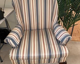 Upholstered arm chair 