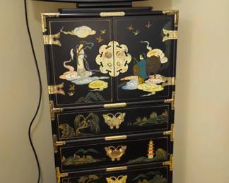 Asian vintage Jewelry and felt drawers