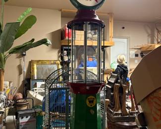 . . . Texaco gas pump replica