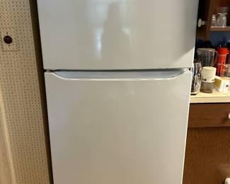 LG refrigerator 