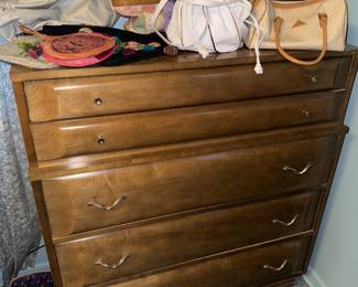 PECAN DRESSER