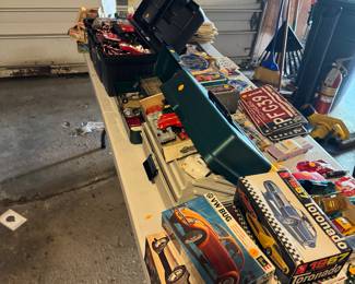 MODELS AND SLOT CARS 