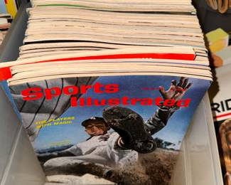 SPORTS ILLUSTRATED MAGIZINES FROM THE 1960S