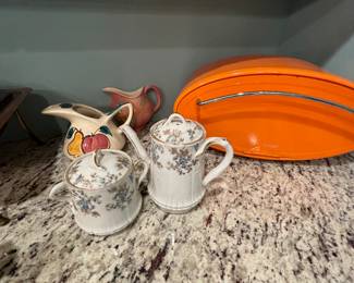 Tea set 