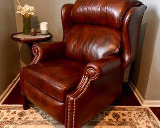 Like New - Walter E. Smithe leather recliner 