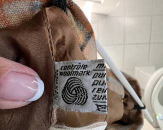 100% Wool 2 pc set - Cape and skirt - made in France