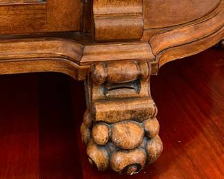 Beautiful lighted display cabinet 