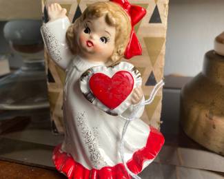 Lefton Valentine figurine in original box