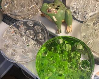 Collection of flower frogs 