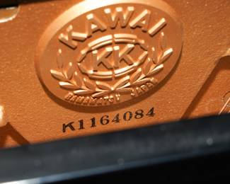 Kawai upright piano Serial #K1164084