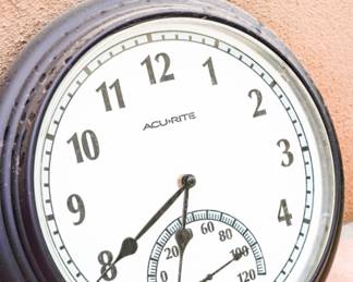 Acu-Rite wall clock & temp. guage