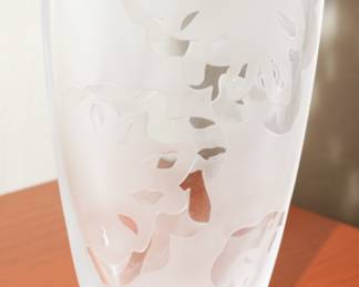 Vintage frosted Sasaki crystal vase