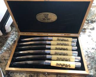 VINTAGE STEAK KNIVES