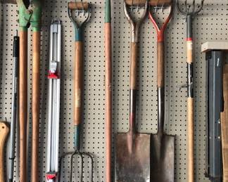 GARDEN TOOLS