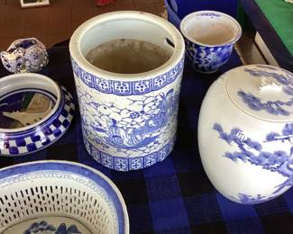 Antique Japanese porcelain Hibachi