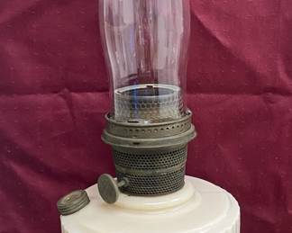 Pink Aladdin Oil Lamp w/Chimney 