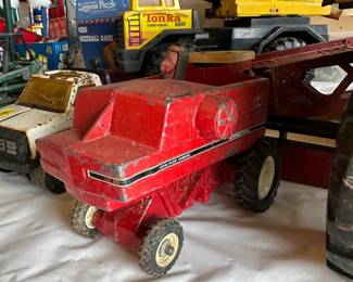 Vintage International Axial-Flow Combine