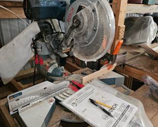 Bosch 12in Miter Saw