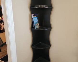 Corner Bookcase/Display Case 