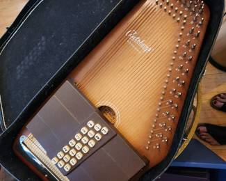 Autoharp by Oscar Schmidt 