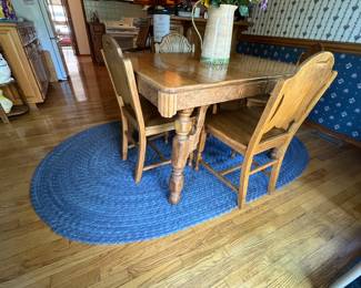 Vintage Oak Kitchen Table and Chairs with 2 leafs; blue oval rug