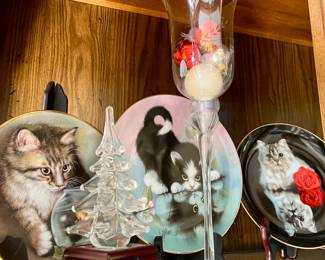 Cat plate collection