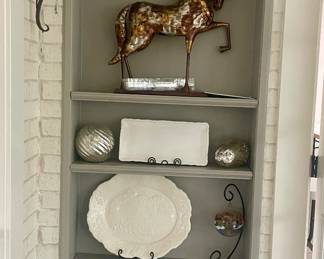 Lots of beautiful home decor